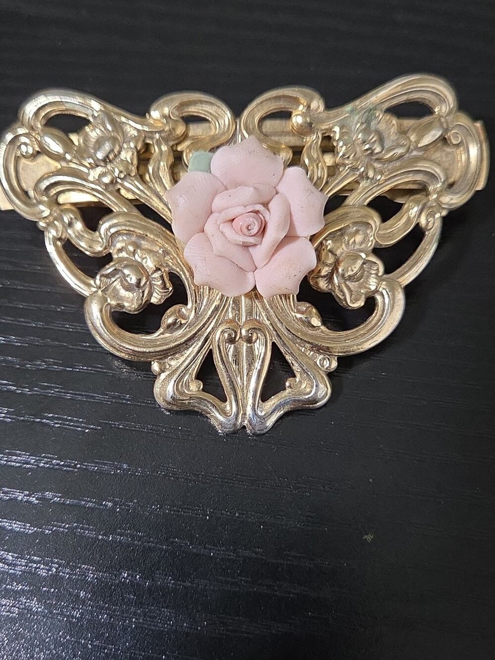 Vintage Porcelain Rose Green Leaf Gold Tone Filigree Hair Barrette